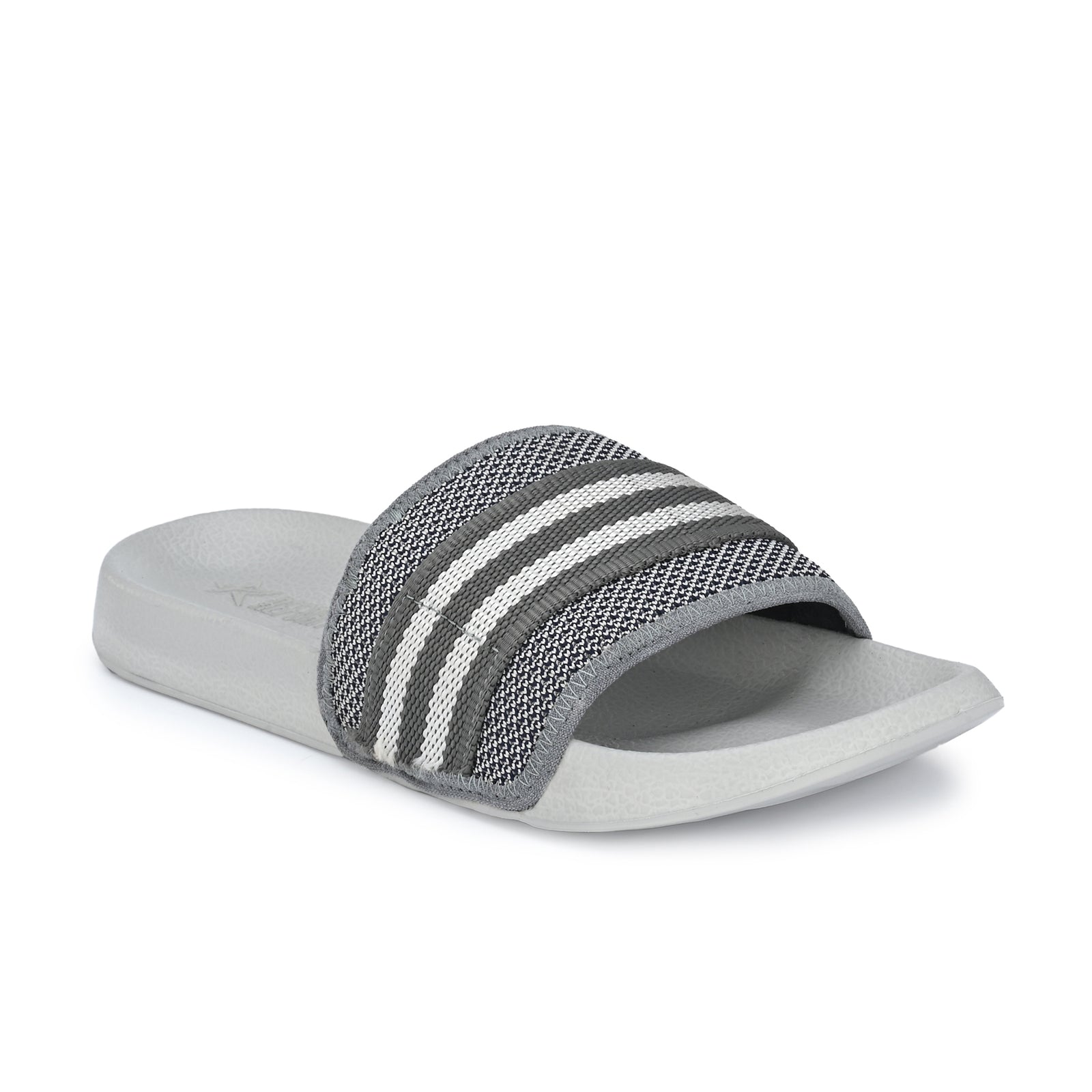 Grey Solid Rubber Slip On Casual Slippers For Men