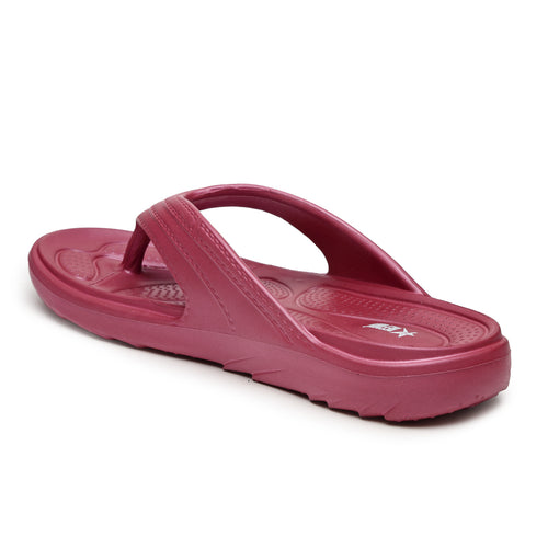 Load image into Gallery viewer, Maroon Solid EVA Slip-On Slipper For Women
