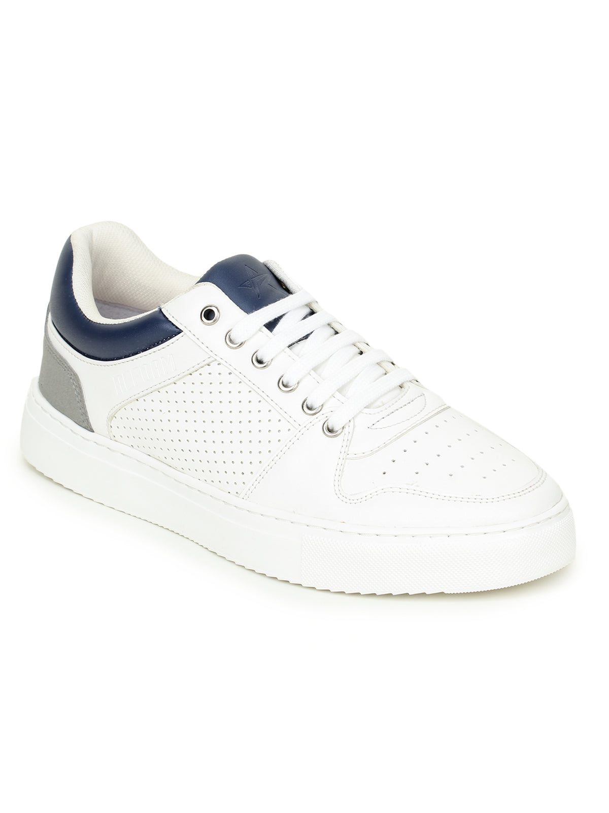White Solid Fabric Lace Up Lifestyle Casual Shoes For Men
