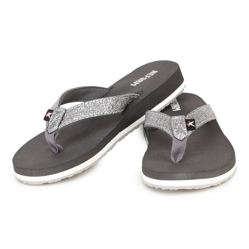 Load image into Gallery viewer, Grey Solid Rubber Slip On Casual Slippers For Women
